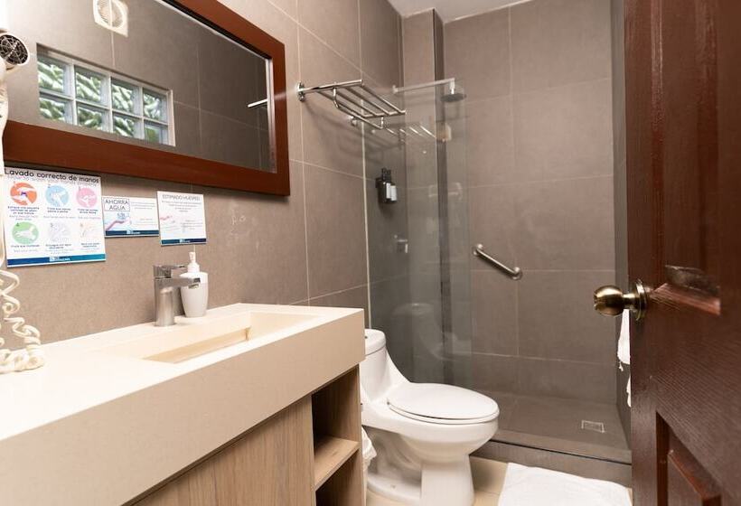 اتاق استاندارد, Los Farallones