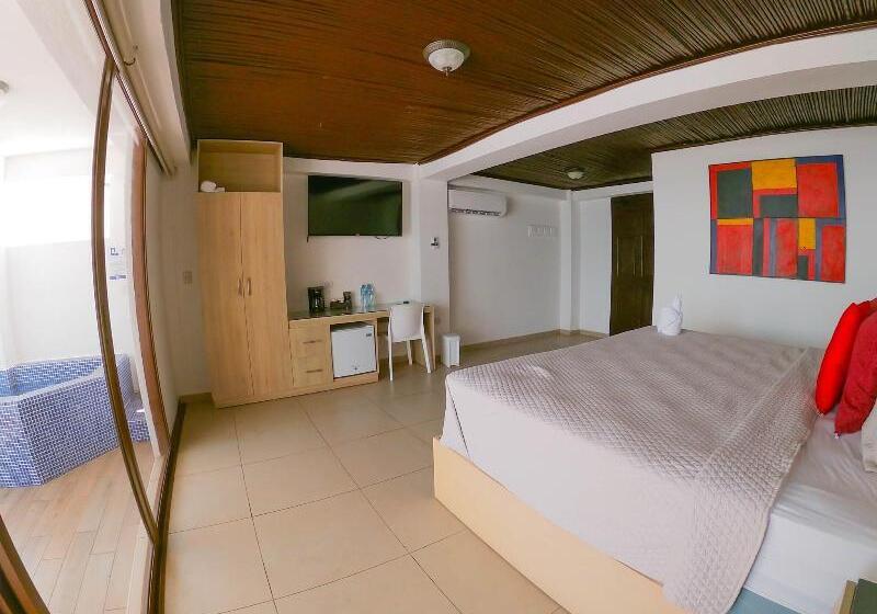 سوییت با چشمانداز دریا, Los Farallones