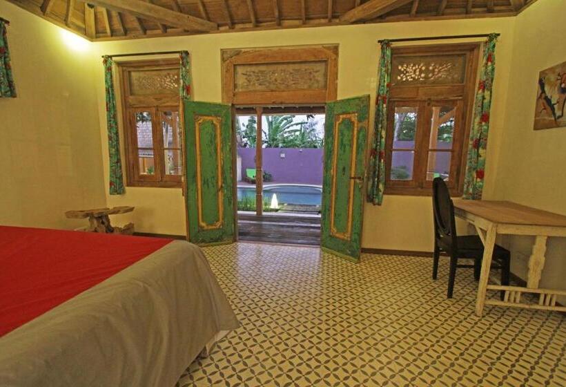 غرفة قياسية سرير كينج, Mojo Resort