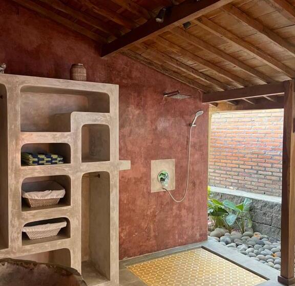 غرفة قياسية سرير كينج, Mojo Resort