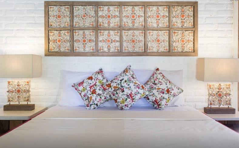غرفة قياسية سرير كينج, Mojo Resort