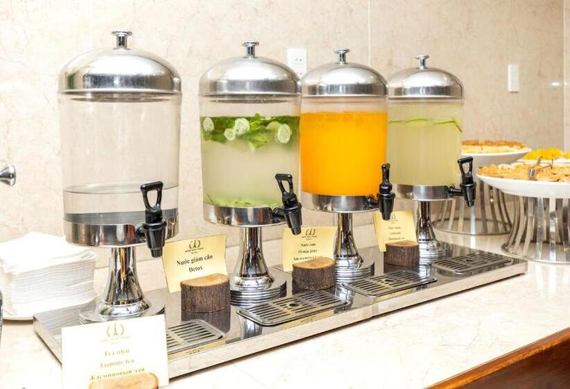 اتاق لوکس با چشمانداز شهر, Paris Hotel & Apartment Nha Trang