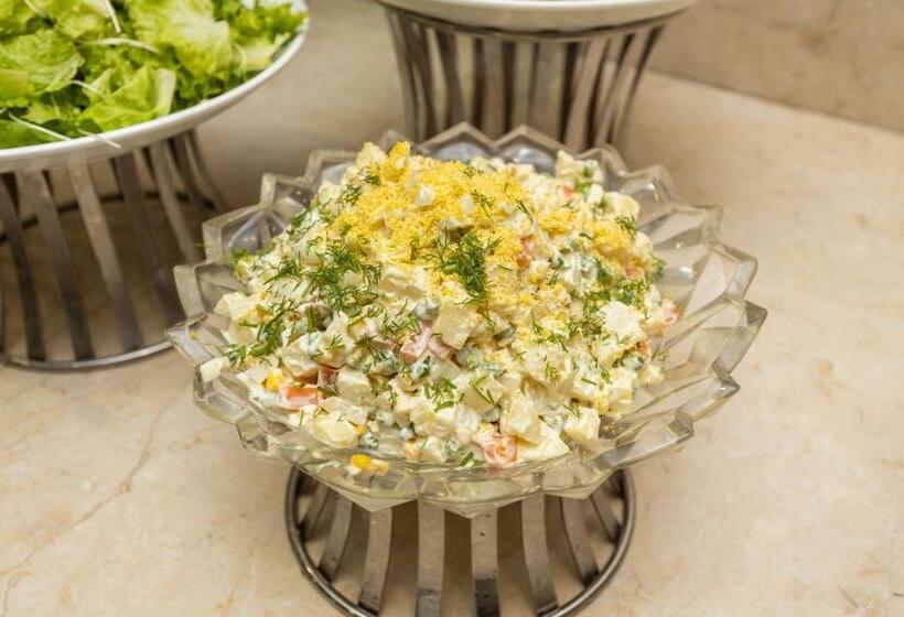 اتاق لوکس با چشمانداز دریا, Paris Hotel & Apartment Nha Trang