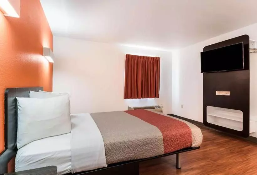身障者適用スタンダードルーム, Motel 6 Wilkes Barre Arena