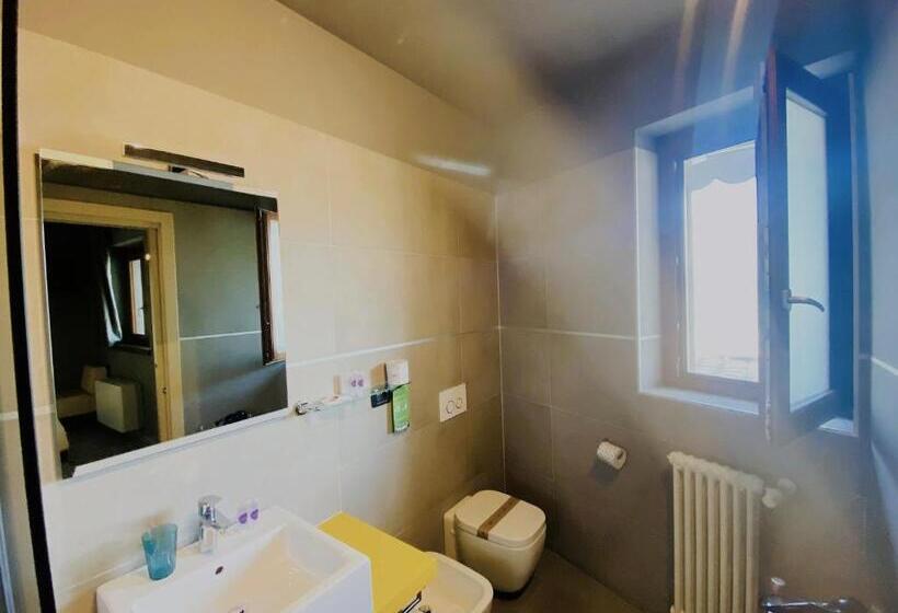 غرفة قياسية, Vela Di Soleville Camere Con E Senza Vista Lago Con Ristorante & Pizzeria