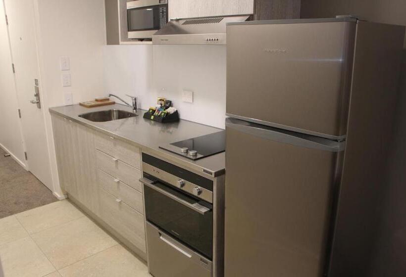 침실 1개 아파트, Quest Nelson