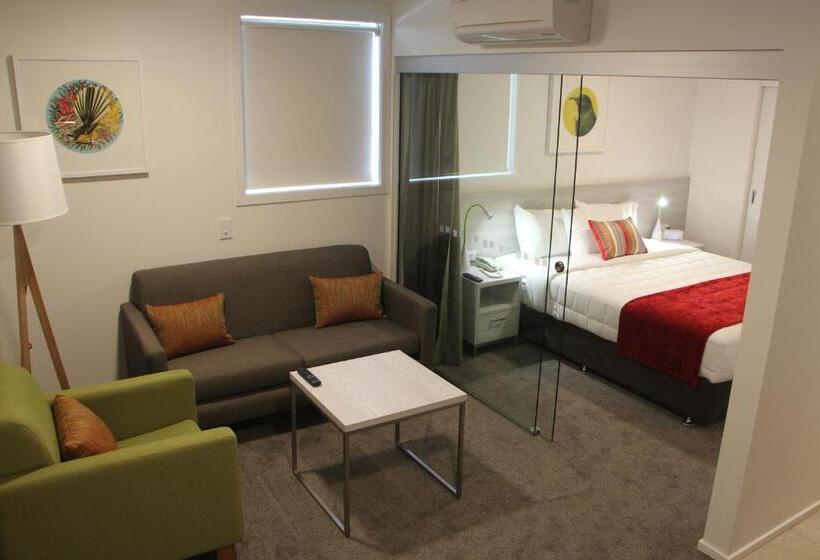 침실 2개 아파트, Quest Nelson