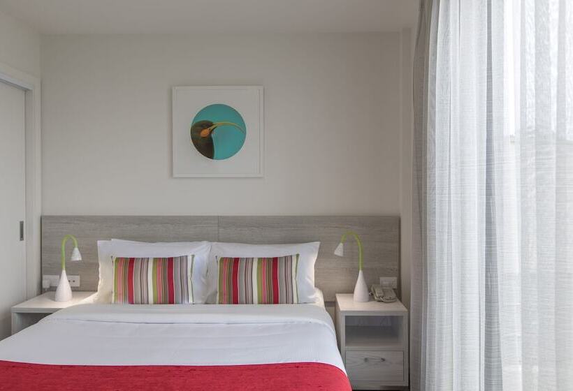 침실 1개 아파트, Quest Nelson