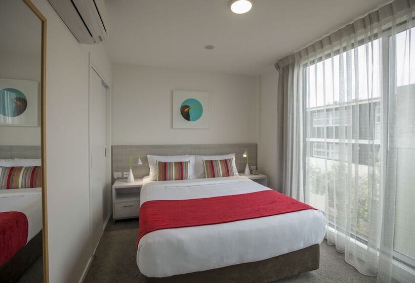 침실 1개 아파트, Quest Nelson