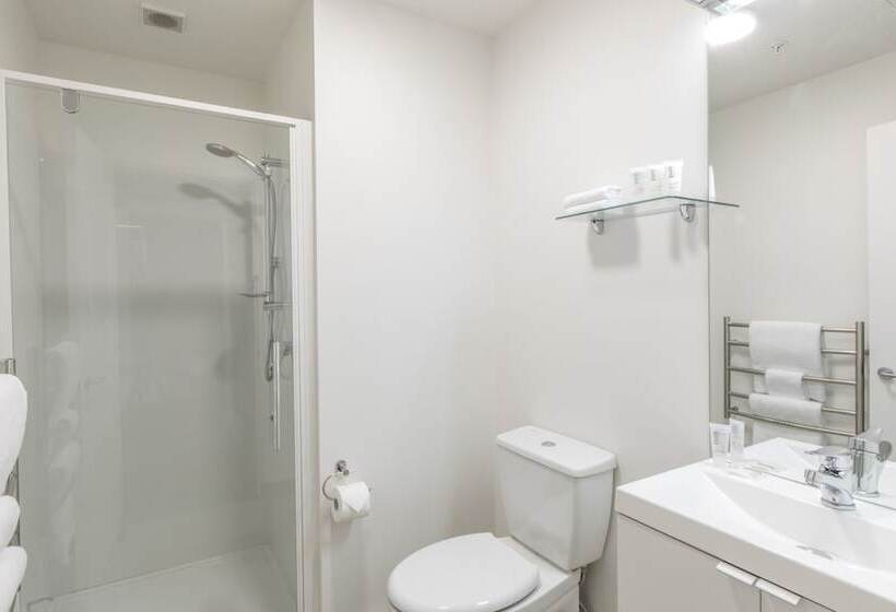 침실 1개 아파트, Quest Nelson