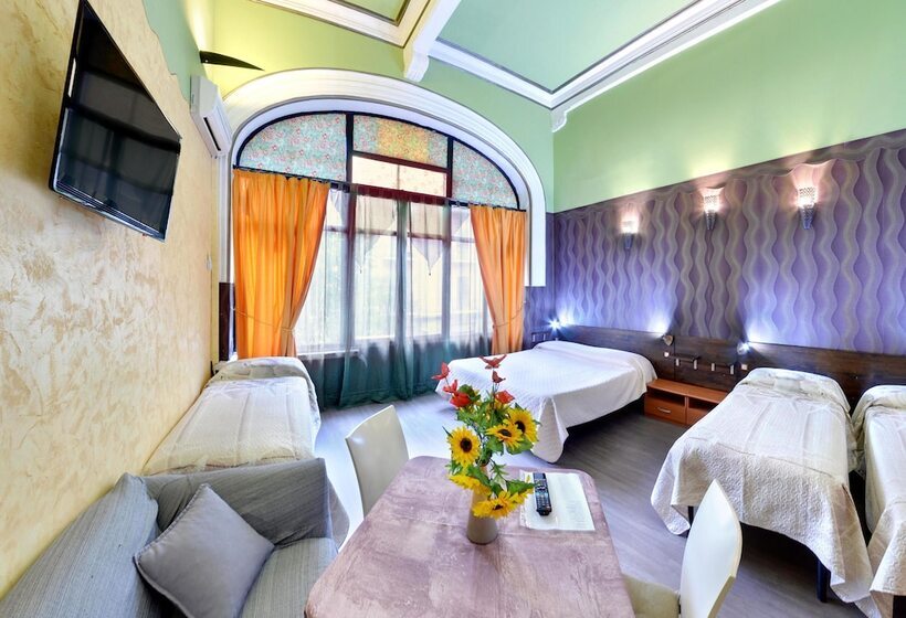 家庭间, Hostel Agata