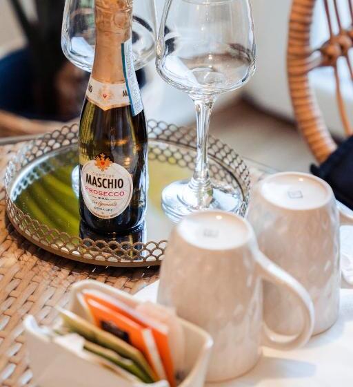 جناح, Le 5 Terre La Spezia