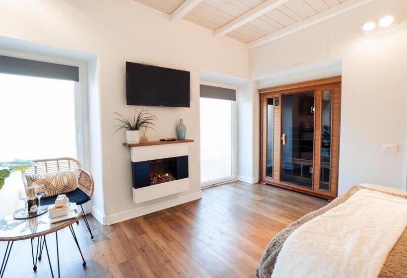 جناح, Le 5 Terre La Spezia