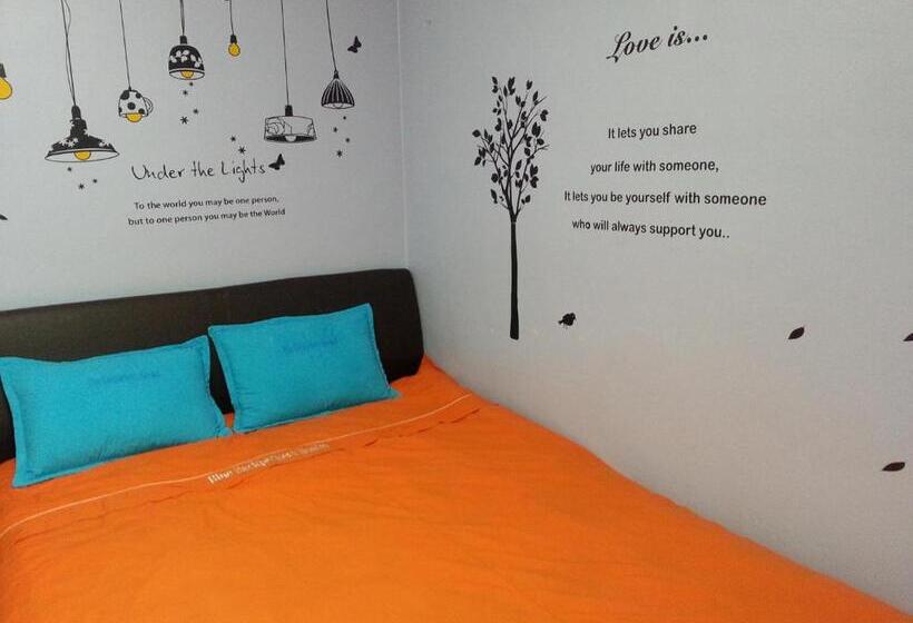 اتاق استاندارد, Blue Backpackers Hostel