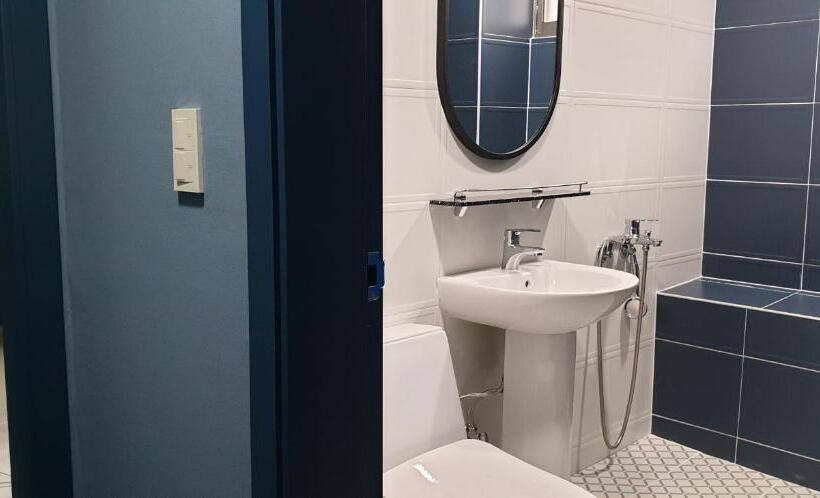 اتاق خانوادگی, Blue Backpackers Hostel