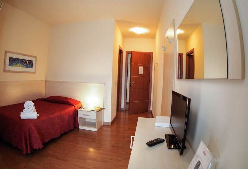 Номер Стандарт Индивидуальный, Break House Ristorante