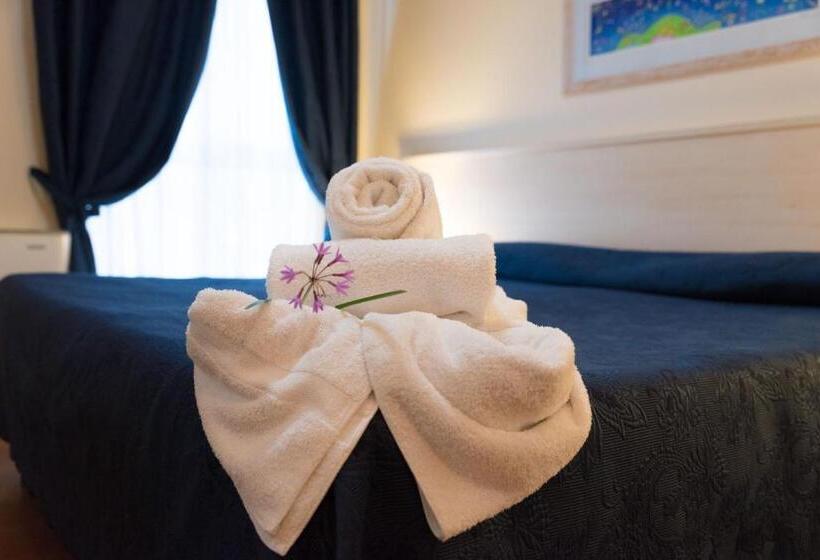 Номер Стандарт, Break House Ristorante