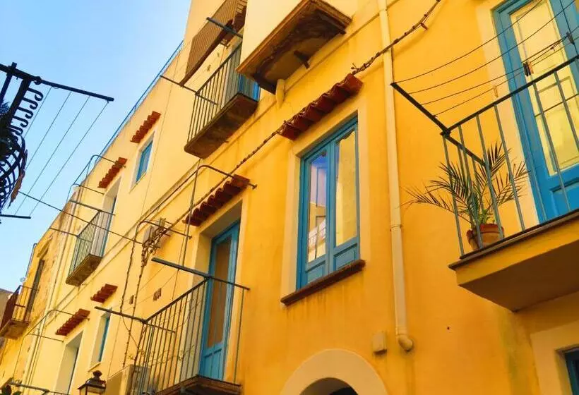 اتاق لوکس, Casa Vittorio