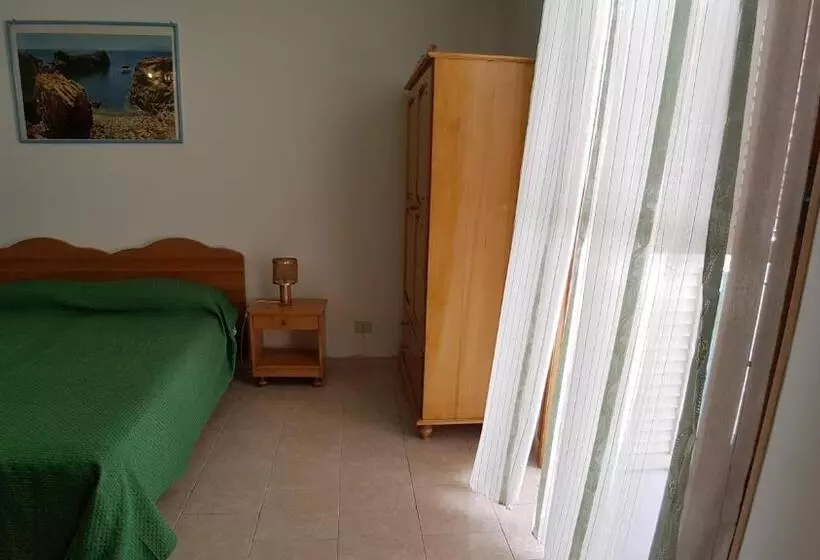 استودیوی استاندارد, Casa Vittorio