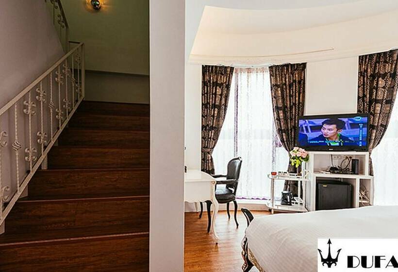 اتاق لوکس با چشم‌انداز دریا, Dufa Luxury Manor