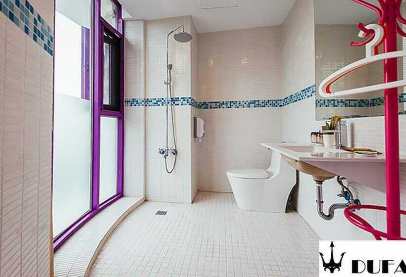 اتاق لوکس با چشم‌انداز دریا, Dufa Luxury Manor