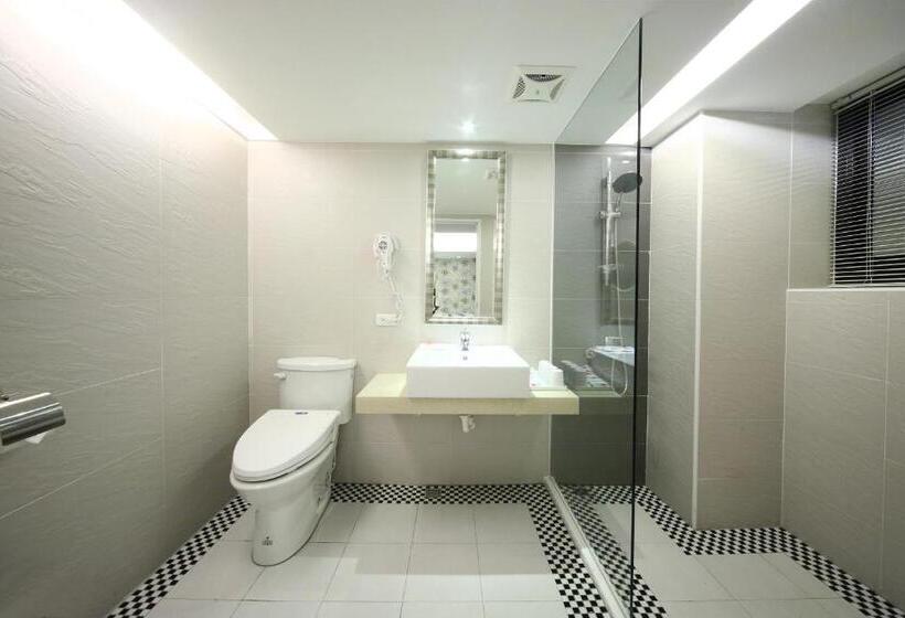 اتاق استاندارد چهار تخته, 宜都大飯店 Idol