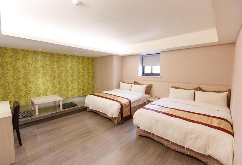 اتاق استاندارد چهار تخته, 宜都大飯店 Idol