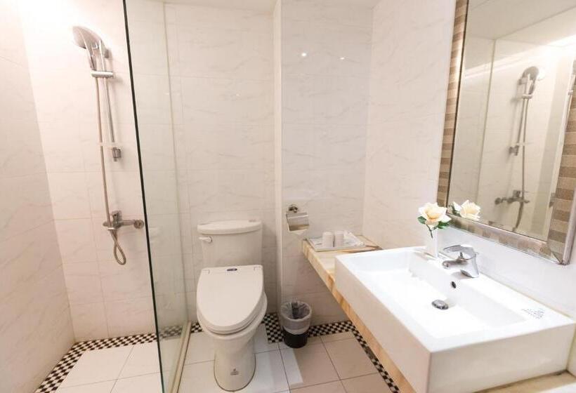 اتاق استاندارد چهار تخته, 宜都大飯店 Idol