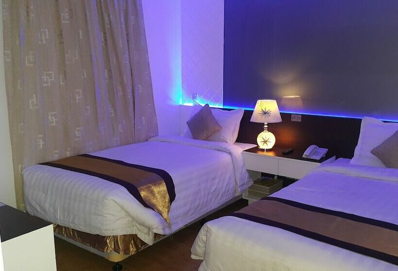 اتاق استاندارد, My World