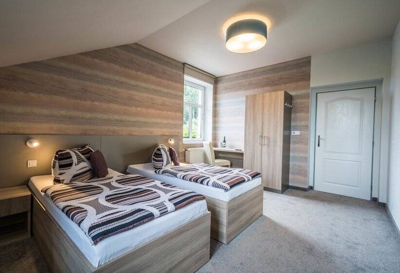 غرفة قياسية, Penzion Jasmín