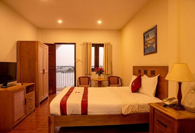 اتاق سوپریور با چشمانداز رودخانه, Song Tien Annex