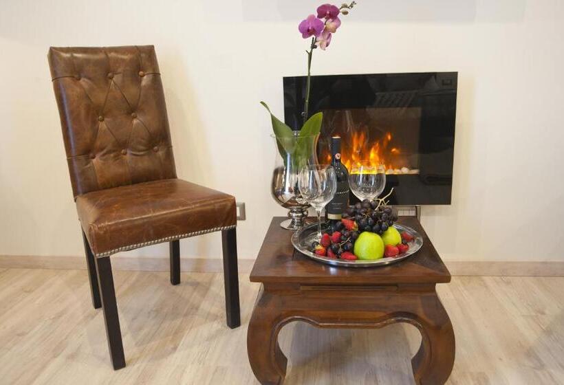 סוויטה, Town House 62