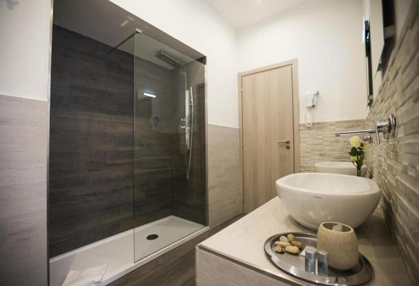 סוויטה, Town House 62