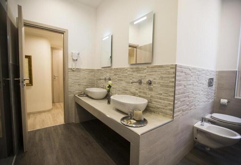 סוויטה, Town House 62