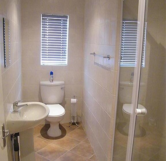 スタンダードトリプルルーム, Airport Lodge Guest House