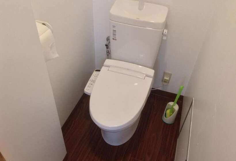 标准单人间, Little Asia Guest House