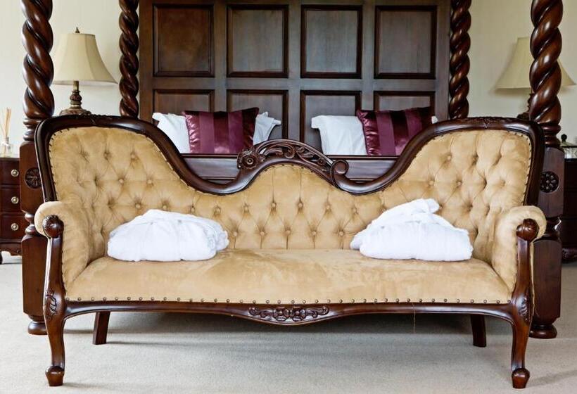 غرفة ديلوكس, Manor By The Lake