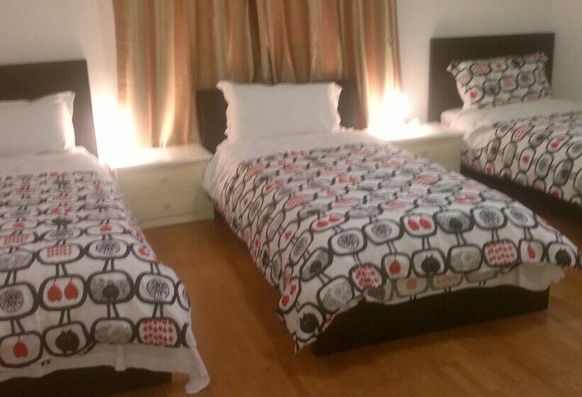 Economy Quadruple Room with Shared Bathroom, Venice Bangla Guest House