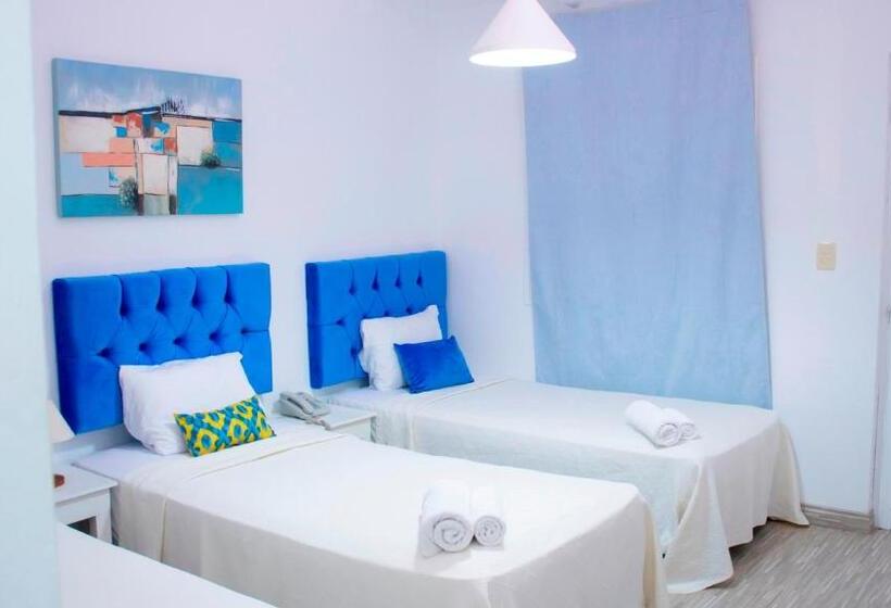 חדר סטנדרט לשלושה, Capriccio Mare y Restaurante