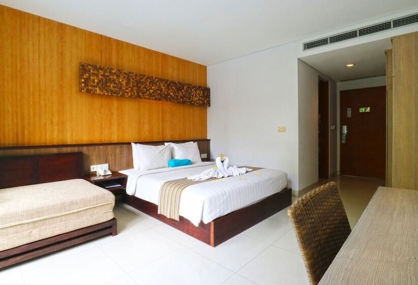 اتاق لوکس, Aquarius Star