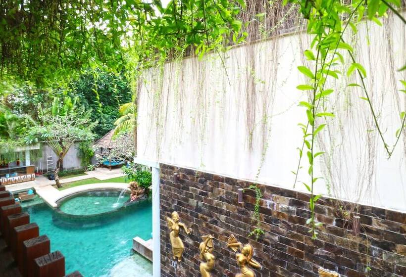 سوئیت دلوکس 2 خوابه, Aquarius Star