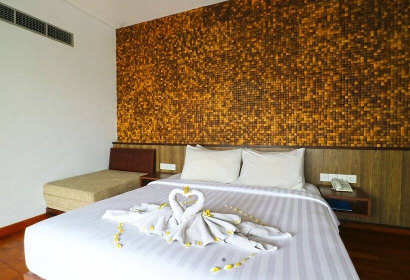 سوئیت دلوکس 2 خوابه, Aquarius Star