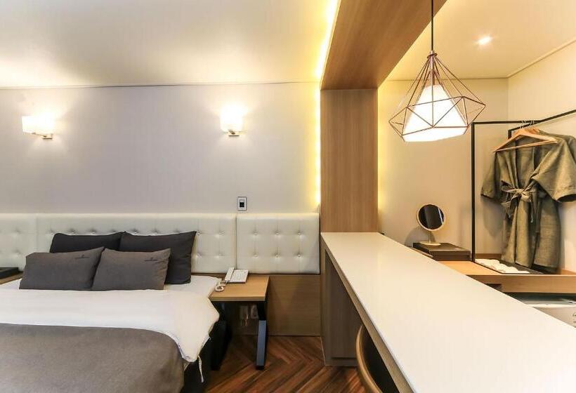 디럭스 스위트 바다 전망, Busan Station Busan View