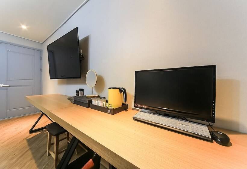 디럭스 룸, Busan Station Busan View