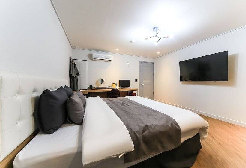 디럭스 룸, Busan Station Busan View