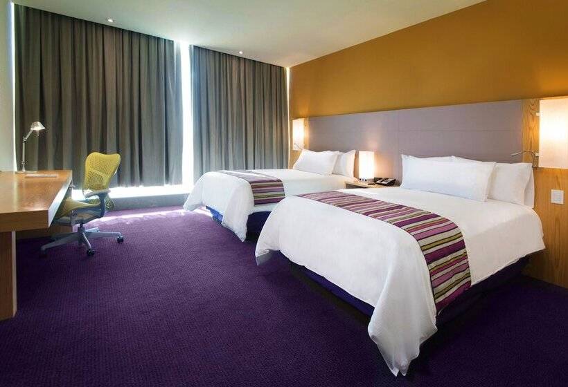 스탠다드 룸 더블 침대 2개, Hilton Garden Inn Monterrey Airport