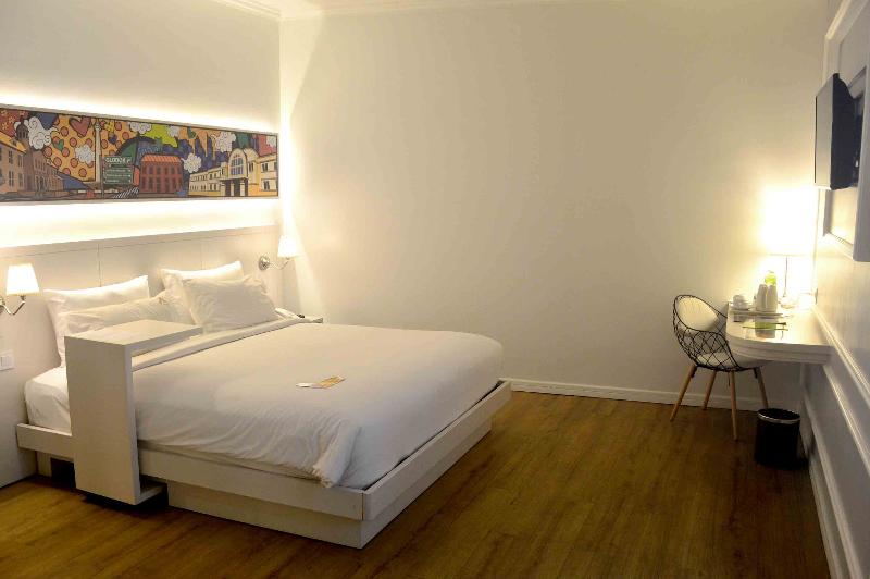Номер Deluxe, Maxone Signature Glodok Jakarta