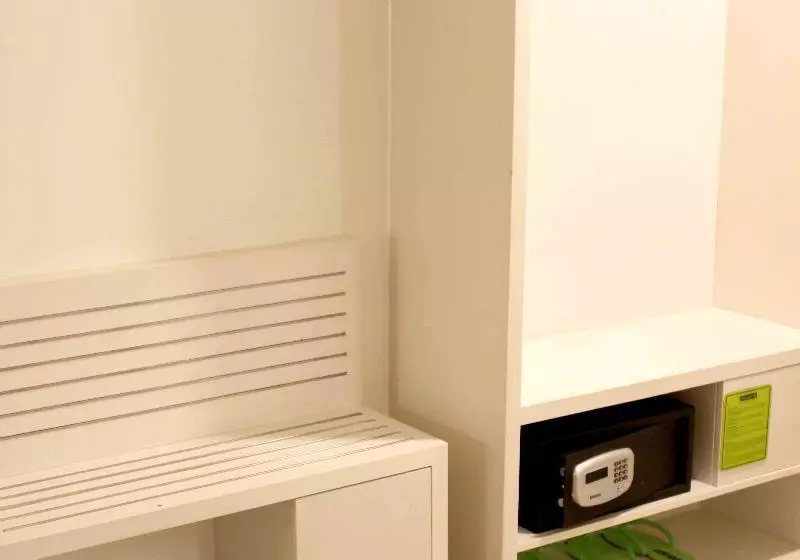 デラックスルーム, Maxone Signature Glodok Jakarta
