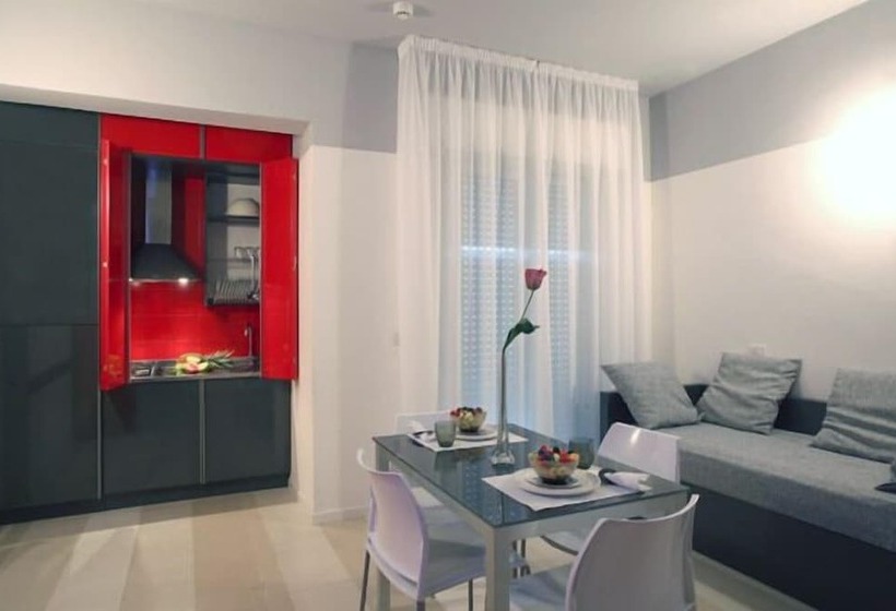 スイート, Residence Altomare