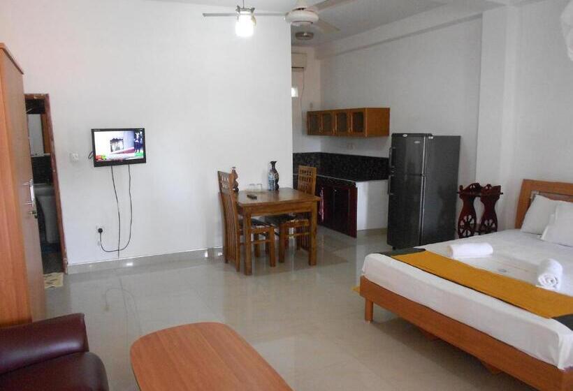 חדר סופריור, Shanith Guesthouse Negombo